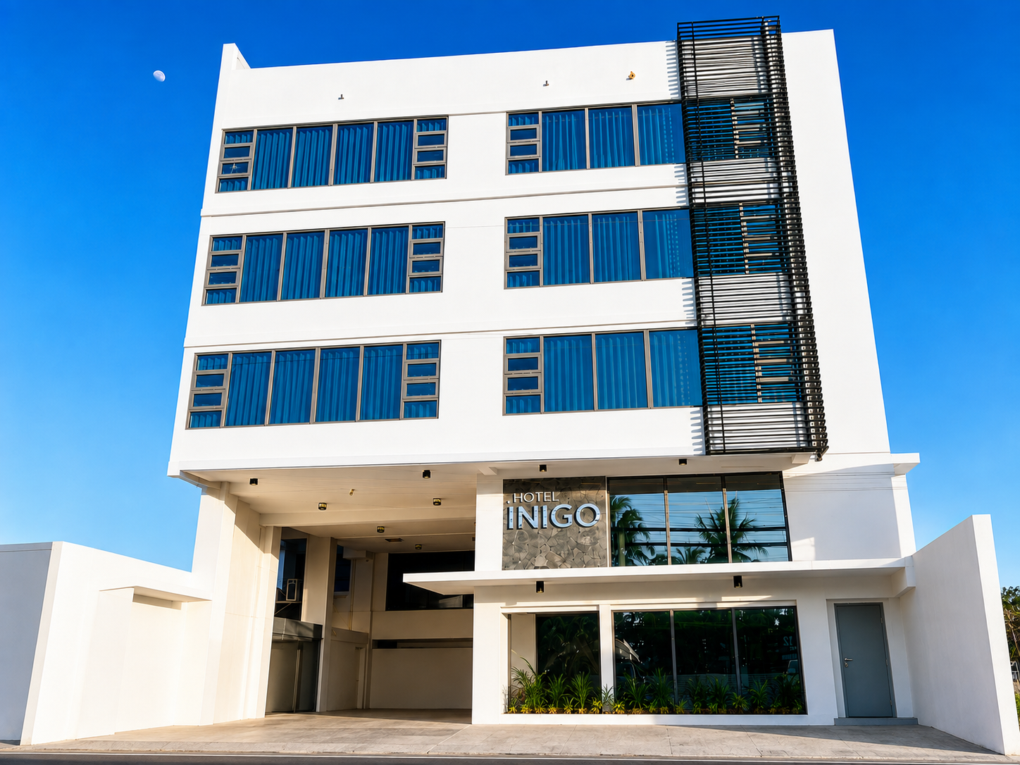 Hotel Inigo facade at golden hour